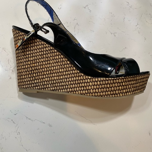 Faded Glory Open Toe Wedge Heels Black Tan Strap - Picture 3 of 8